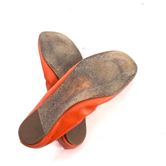 Vera Wang Lavender Lillian Ballet Flats 8 Orange Coral Leather Prep Classic - Picture 7 of 7